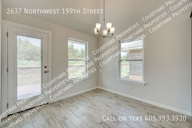 Building Photo - 2637 NW 199th St