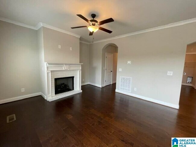 Building Photo - 4234 Lennox Dr