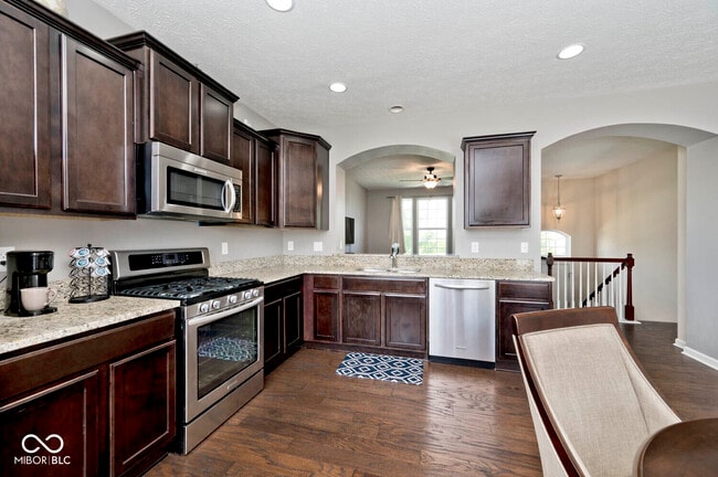 Building Photo - 12692 Tamworth Dr