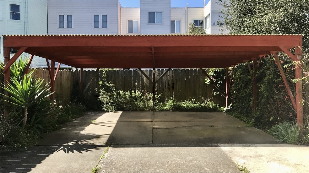 Optional Off Street Carport - 247 20th Ave