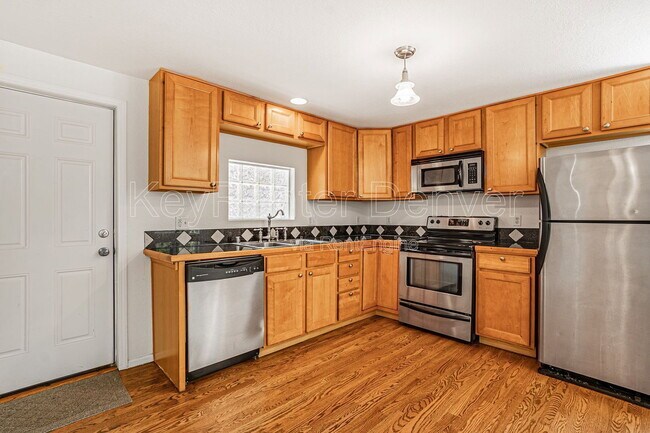 Building Photo - 3713 Wolff St
