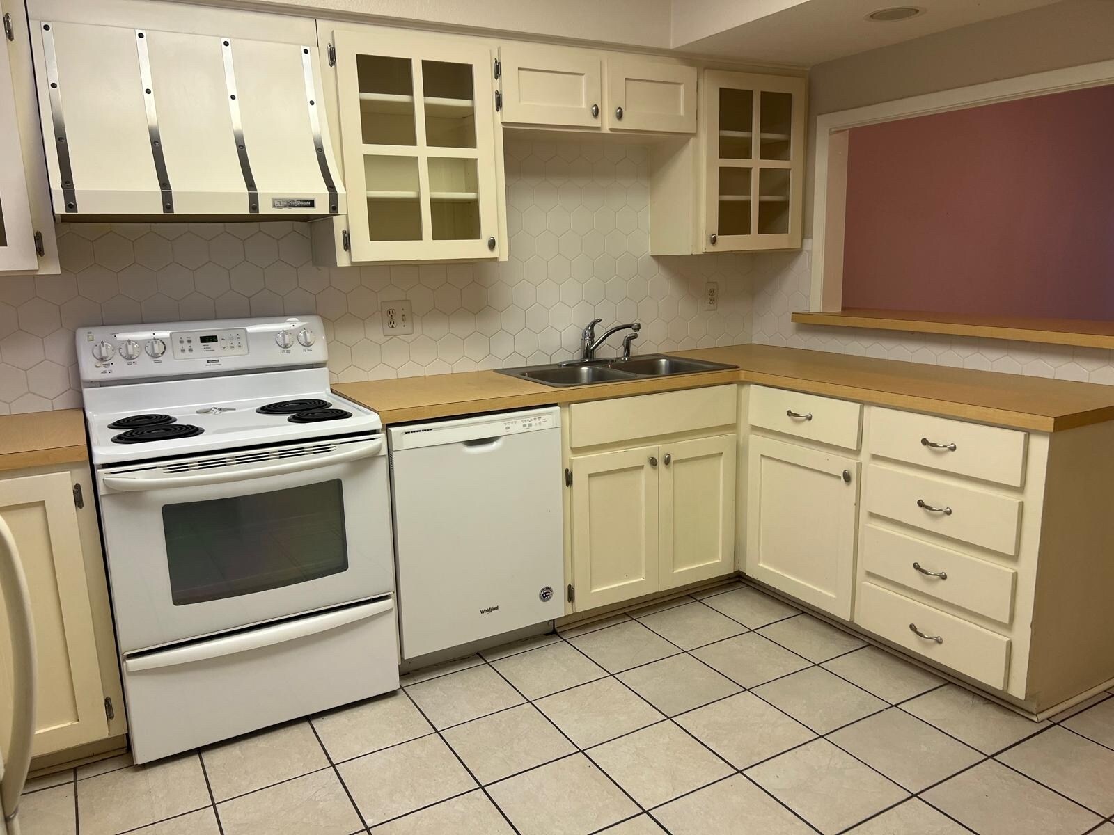 Building Photo - 1405 N 15th St