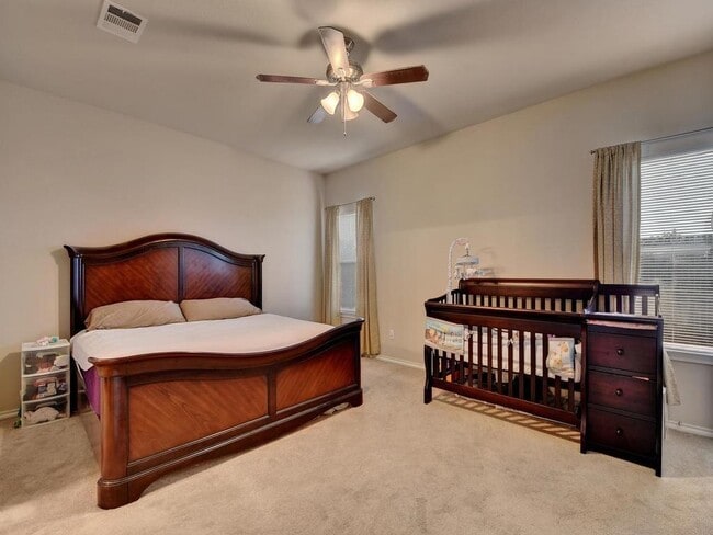 Building Photo - 1841 Amberwood Loop