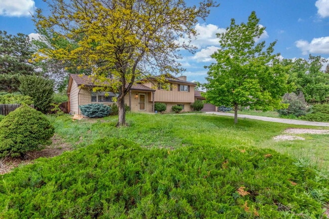 Building Photo - 6724 Knight Dr