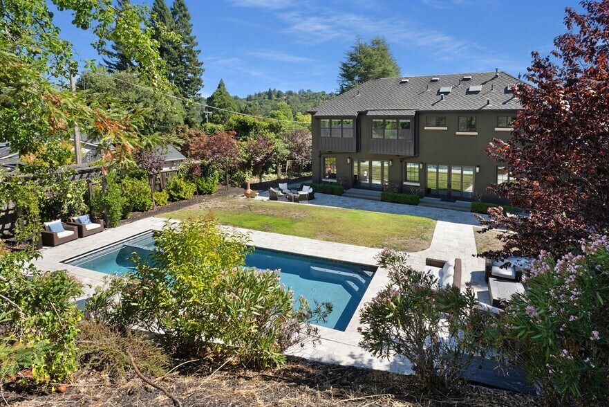 Building Photo - 3898 Happy Valley Rd