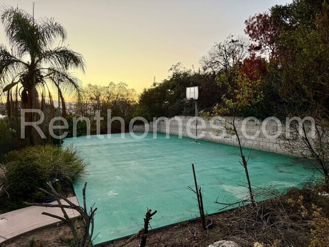 Building Photo - 4204 Explorer Ct