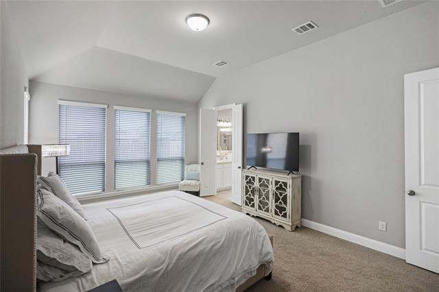 Building Photo - 813 Harrington Ln