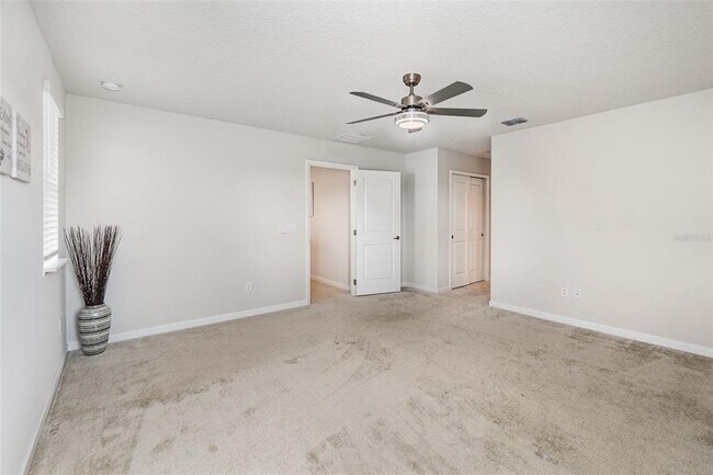 Building Photo - 3619 Voyager Ln