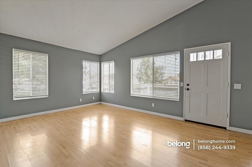 Building Photo - 4212 Vista Panorama Way