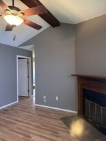 Building Photo - 5147 Berryville Ct