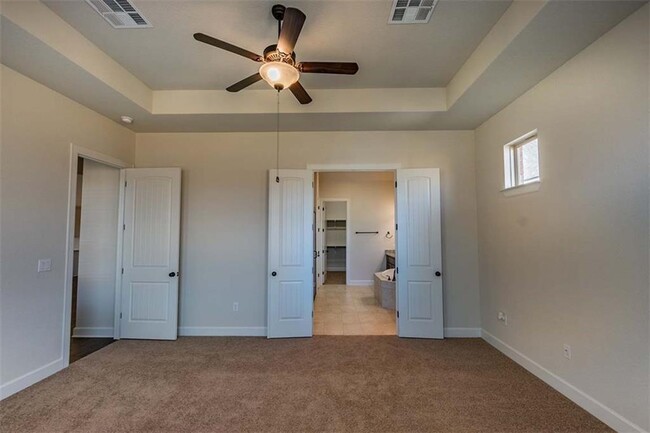 Building Photo - 932 Hezekiah Ln