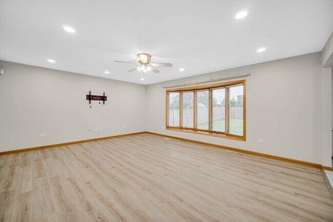 Building Photo - 9012 Witham Ln
