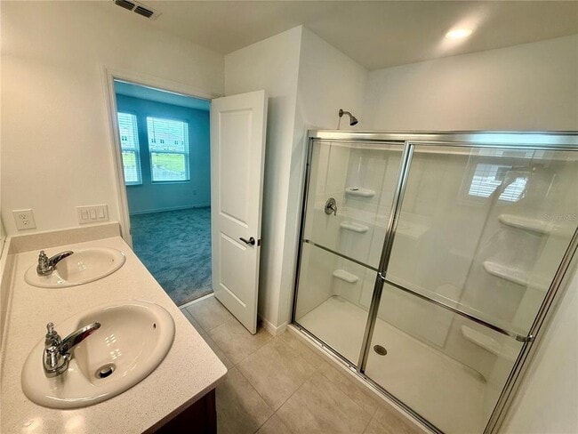 Building Photo - 3161 Skyline Lp