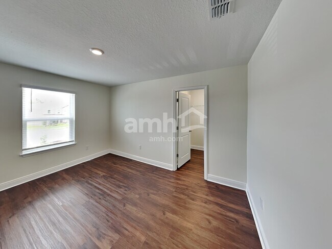 Building Photo - 20591 Calla Lily Dr