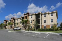 Building Photo - xCasa Brera at Toscana Isles