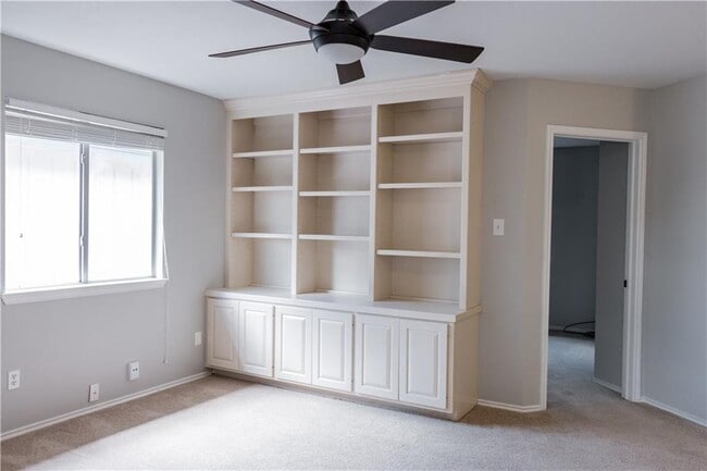 Building Photo - 13464 Athens Trail