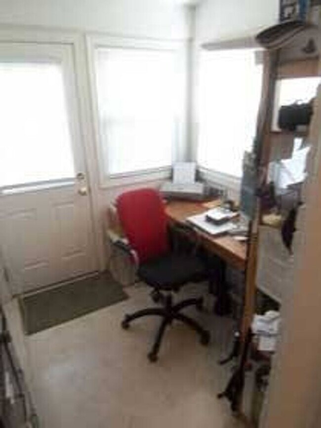 Building Photo - 0573 - Stergiou