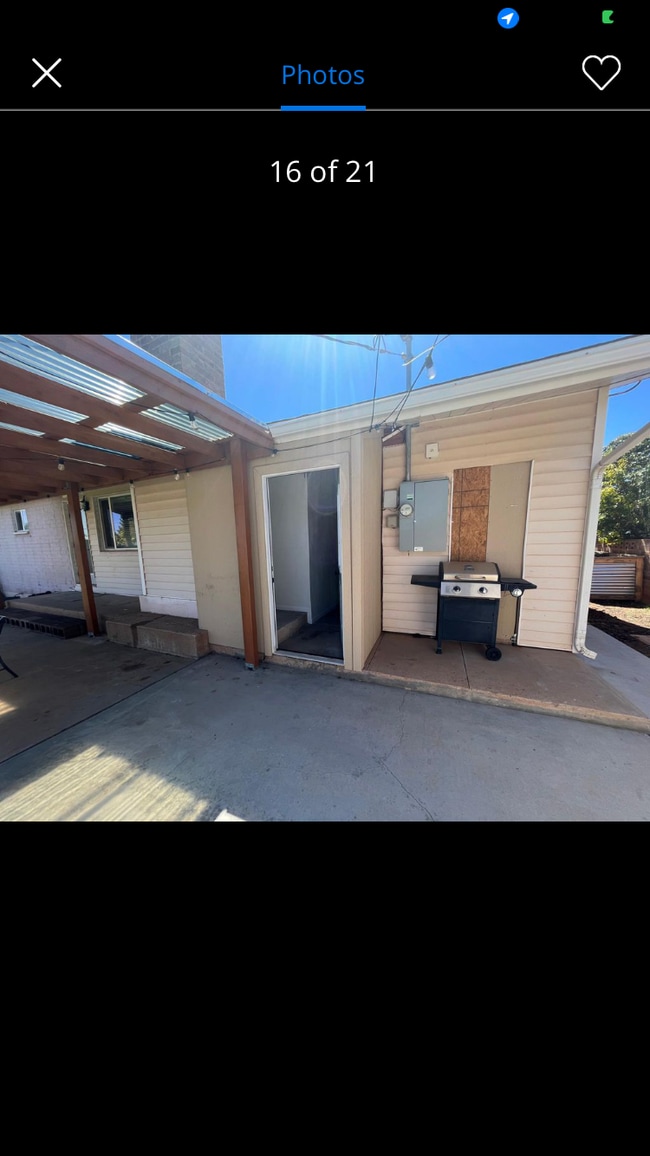 Building Photo - 274 W Spruce Ln