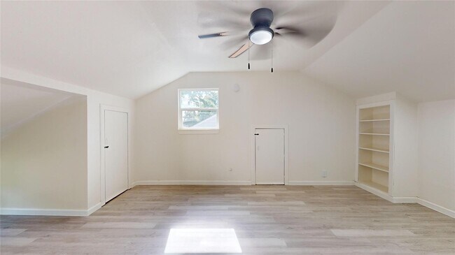 Building Photo - 3806 Cosby St