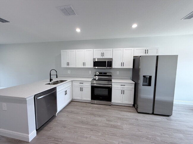 Building Photo - New Construction