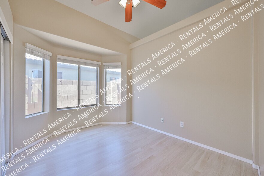 Building Photo - 16176 W Statler St