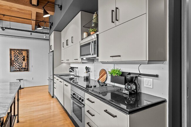 Building Photo - Luxury Ballpark Condo with Rare Short-Term Lease Opportunity