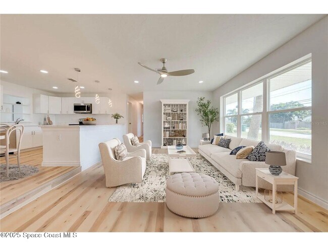 Building Photo - 380 Cassia Blvd