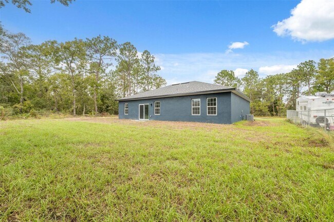 Building Photo - 5978 SW 154th Lane Rd