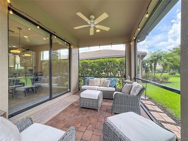 Building Photo - 11230 Sandhill Preserve Dr