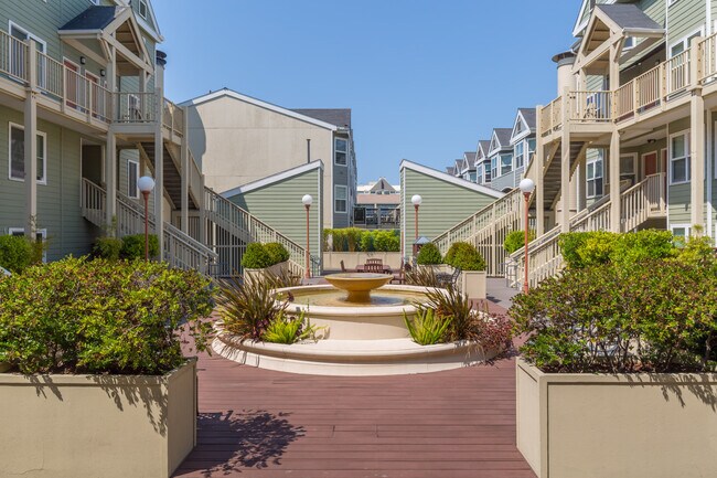 Building Photo - 988 Fulton St