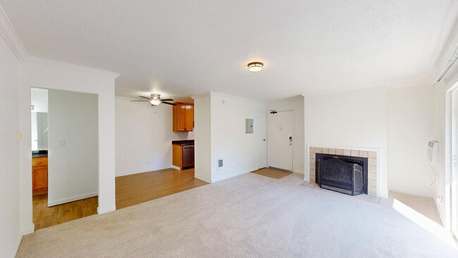 Building Photo - 481 Ignacio Blvd