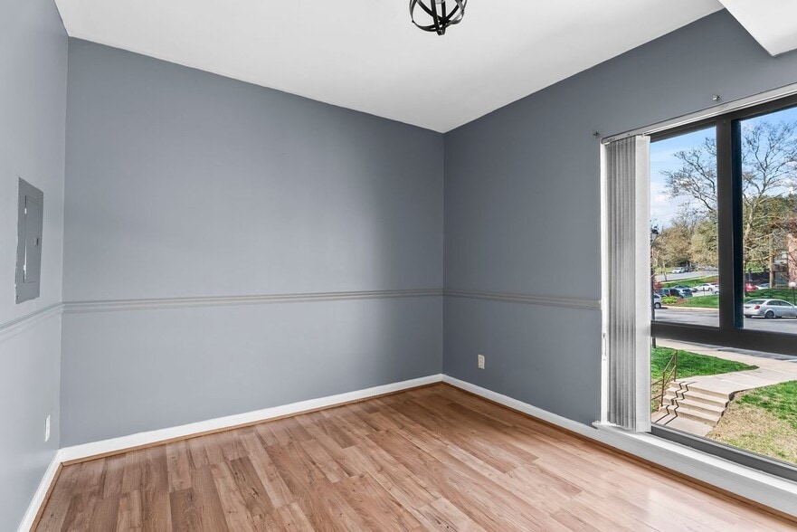 Building Photo - 6087 Majors Ln