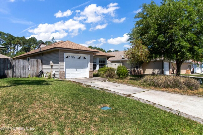 Building Photo - 1720 Wildwood Creek Ln