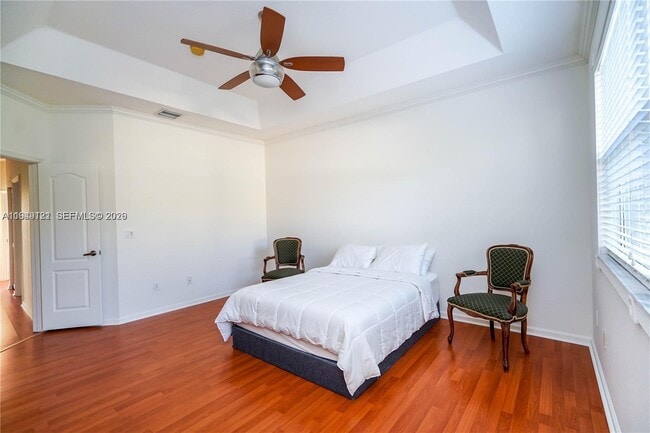 Building Photo - 2227 Portofino Ave