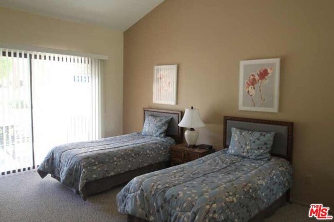 Building Photo - 40324 Pebble Beach Cir