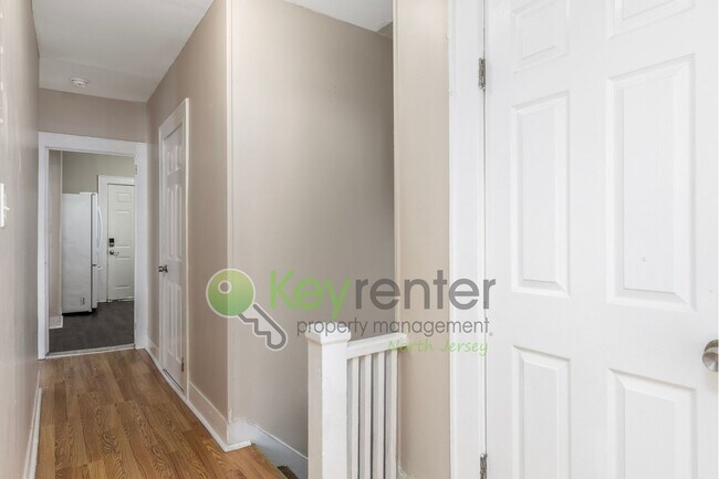 Building Photo - 54 Mission St