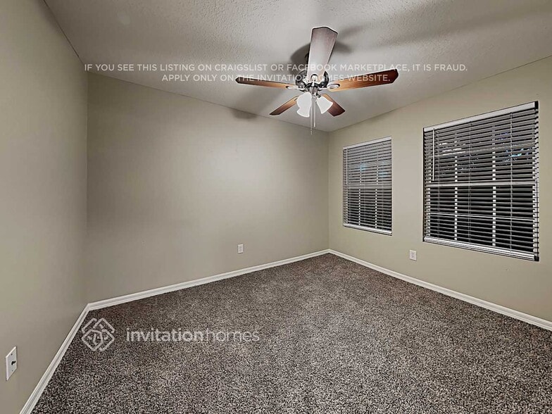 Building Photo - 479 Shirley Dr