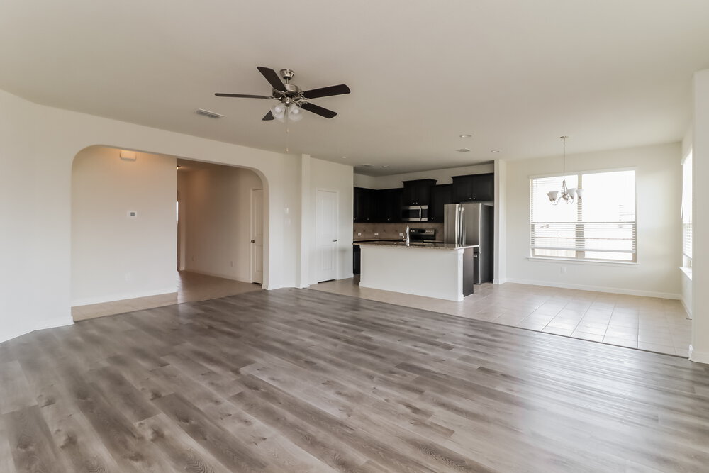 Building Photo - 1001 Doe Meadow Dr