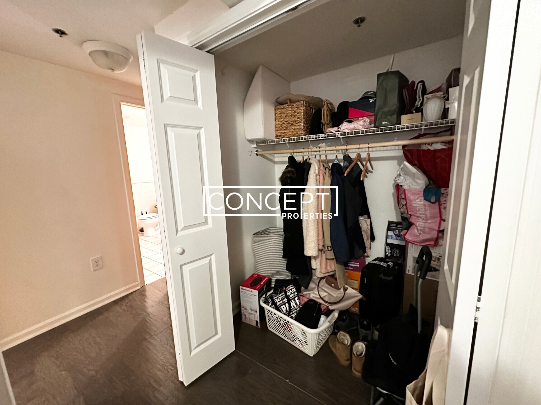 Building Photo - 112 Jersey St