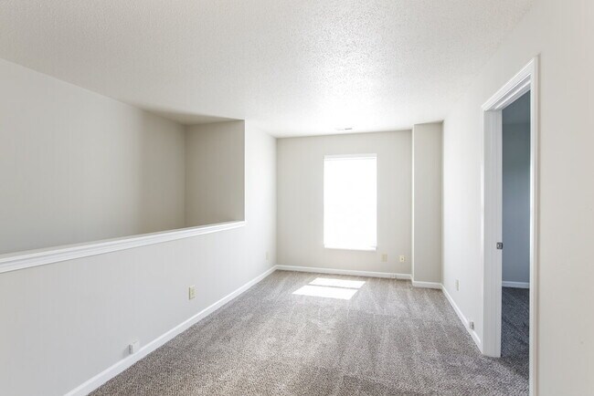 Building Photo - 6647 Wicked Oak Ln