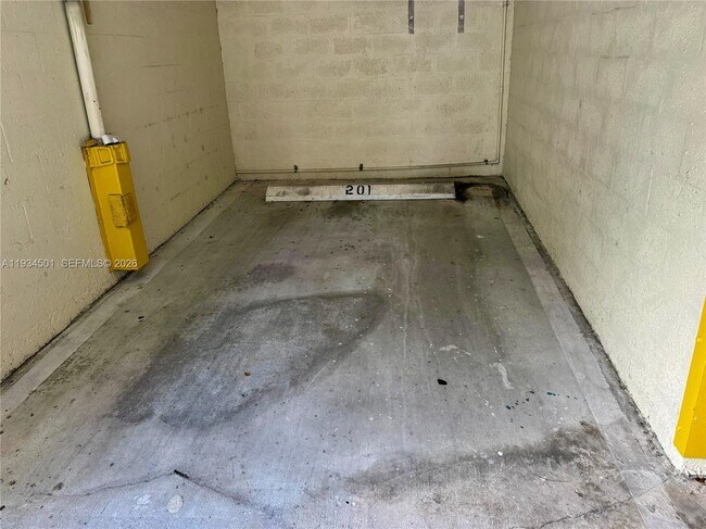 Building Photo - 8430 SW 8th St