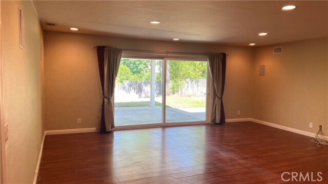 Building Photo - 237 La Quinta Dr