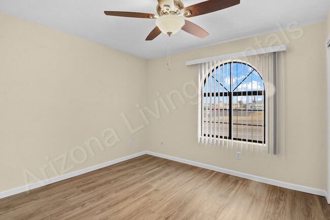 Building Photo - CHEM2926