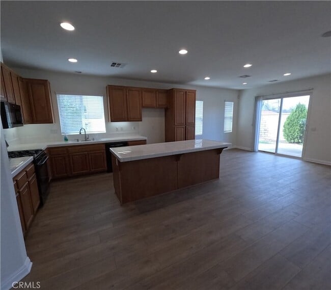 Building Photo - 34563 Wintersweet Ln