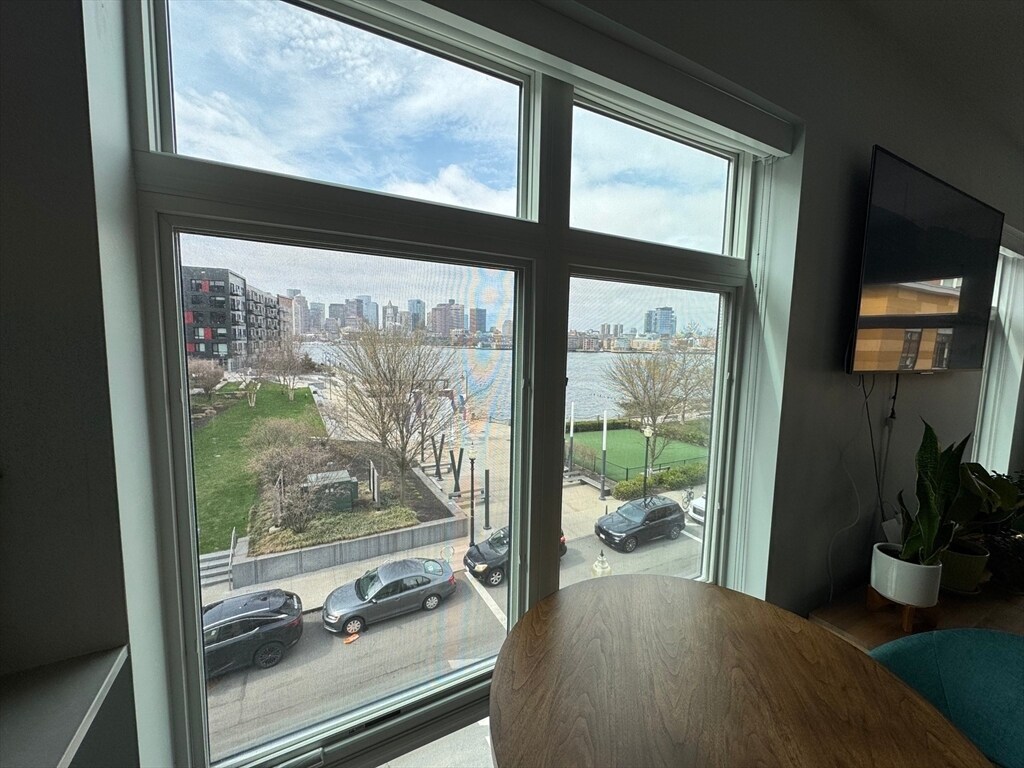 Building Photo - 1 Lisbon St