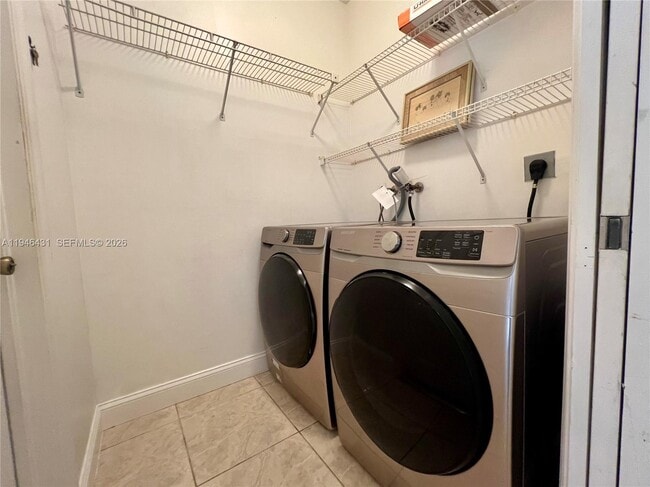 Building Photo - 9047 SW 161st Terrace