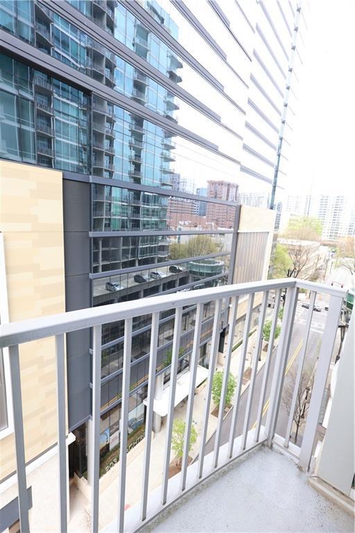 Building Photo - 923 Peachtree St NE