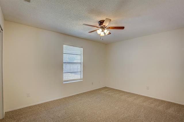 Building Photo - 2441 Sweetwood Dr