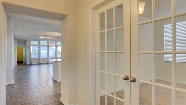 Building Photo - 1653 Arbor Knot Dr