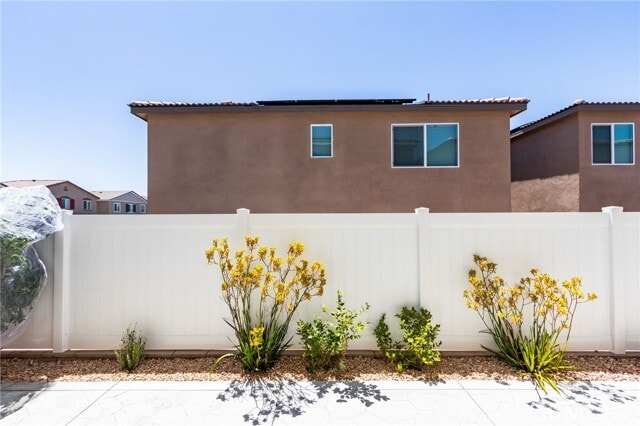 Building Photo - 36469 Shine Dr